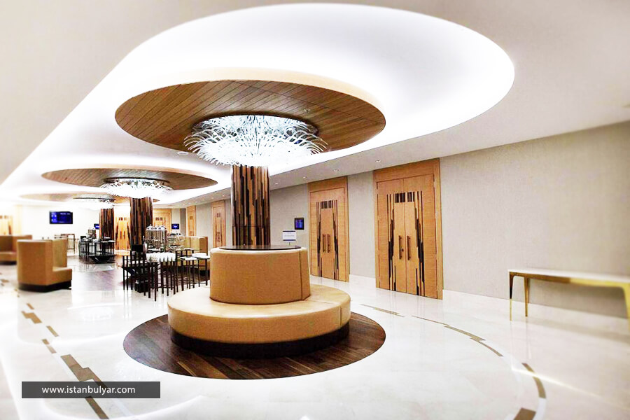 لابی هتل رادیسون بلو شیشلی استانبول