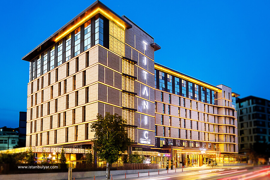 نما هتل تایتانیک داون تاون بیوقلو استانبول