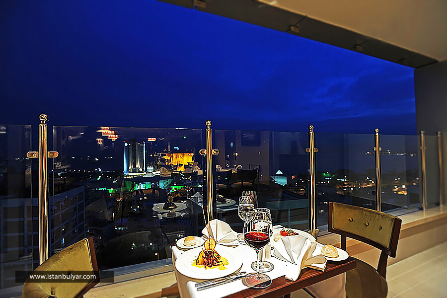 نما اتاق هتل تایتانیک پورت باکرکوی استانبول